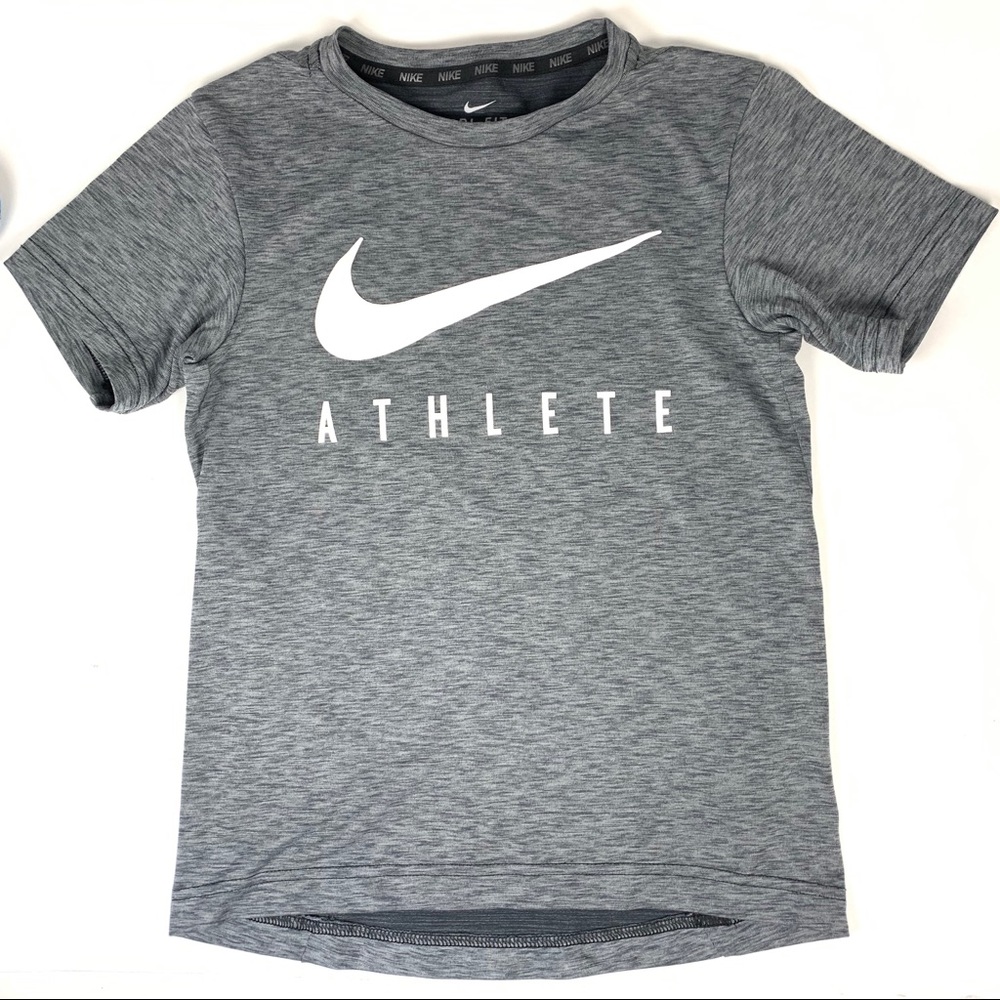 Boys NIKE Dry Fit Tee Size Small